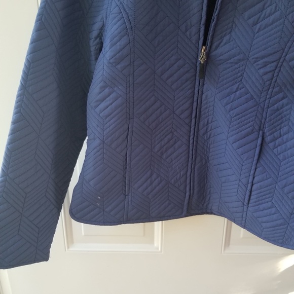3/ $25 quilted jacket in beautiful indigo colour. - Picture 2 of 4